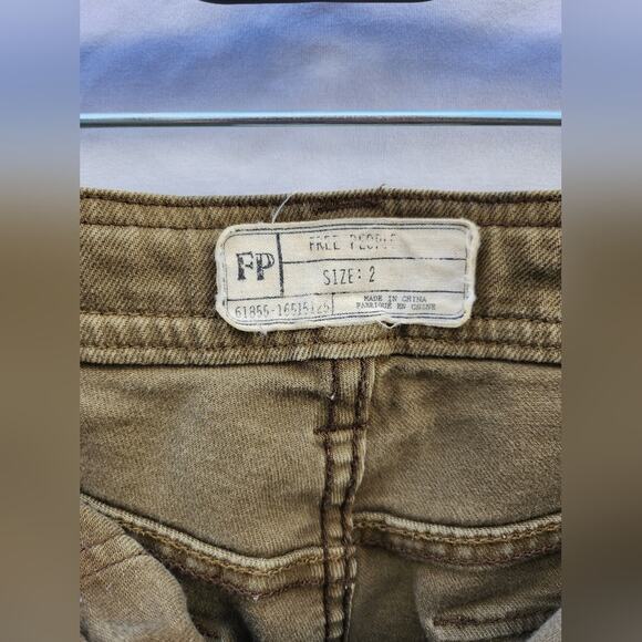 Free People Straight Crop Utility Jeans in Distressed Olive - Women's Size 2 - Picture 8 of 14